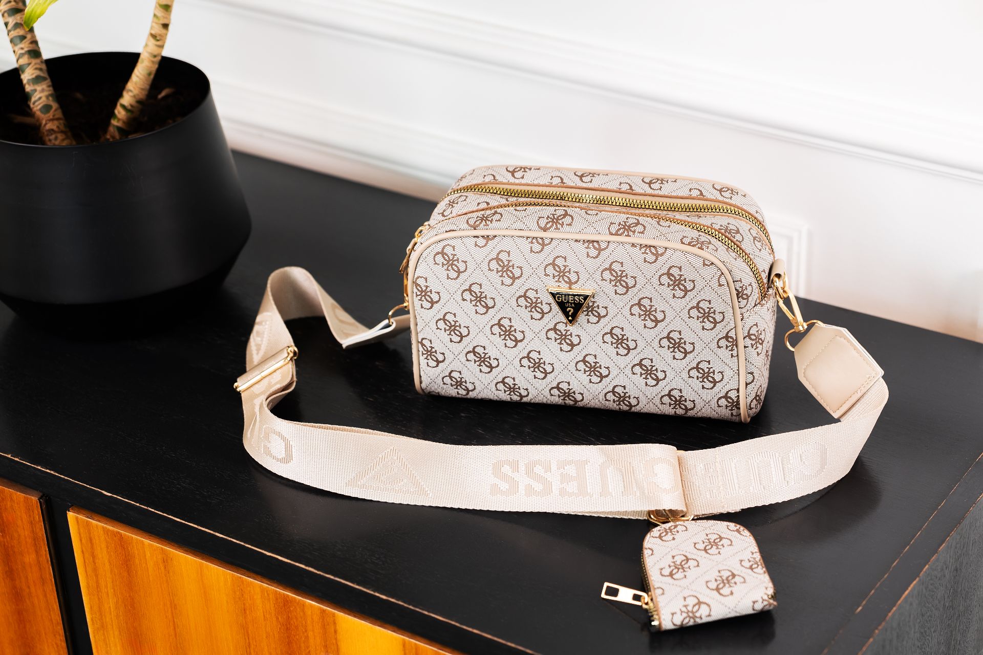 Guess 4G Logo Double Zip Crossbody
