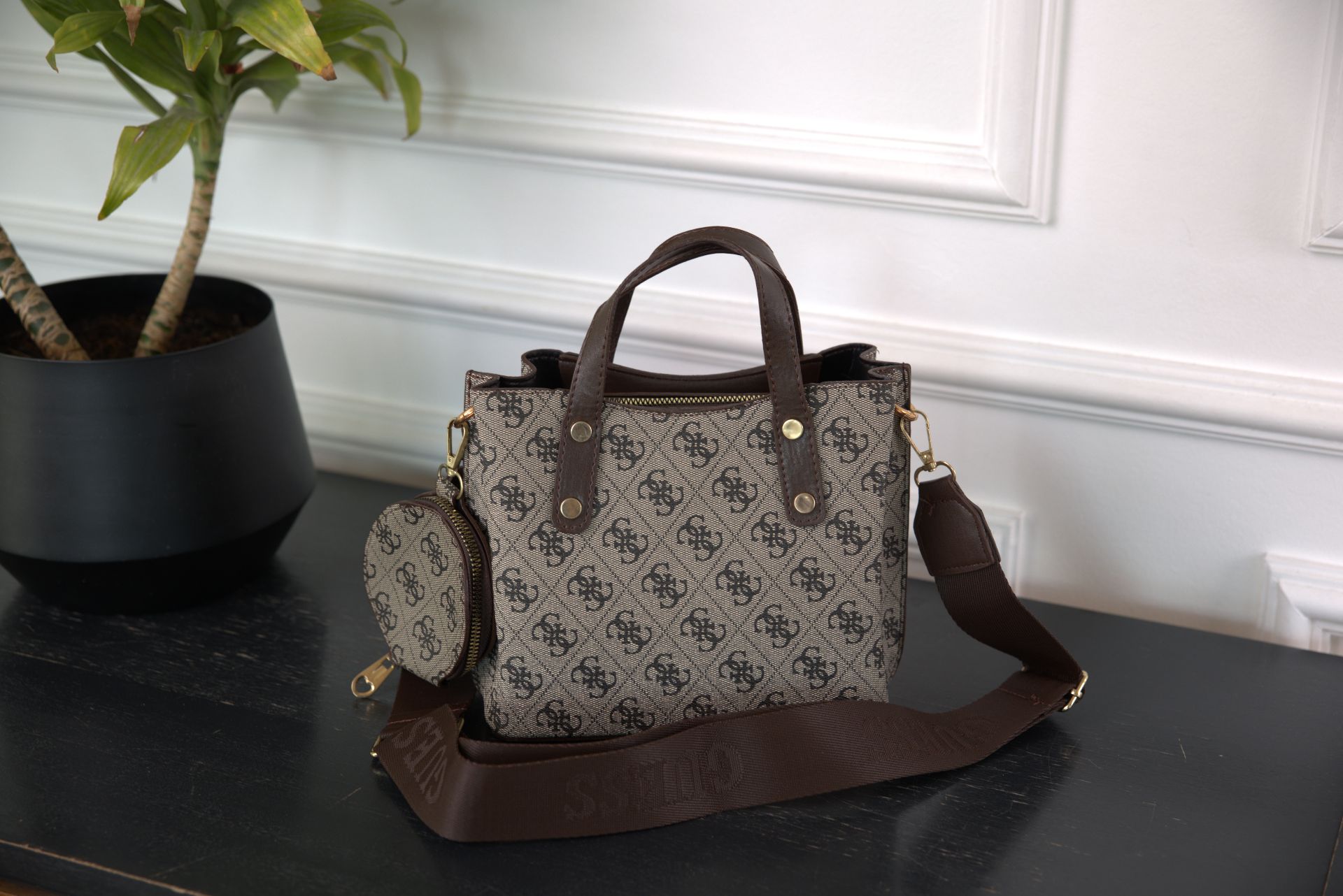 Guess 4G Logo Mini Tote, Grey — фото 2